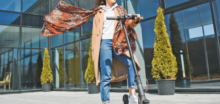 ДТП-с-электросамокатом:-что-нужно-знать-водителям-и-пешеходам